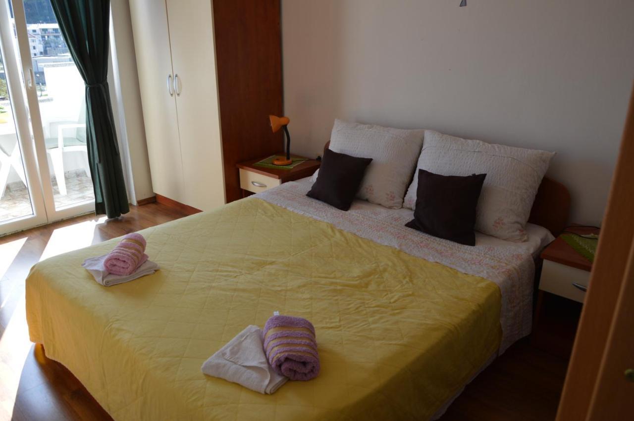 Apartman Mare Drvenik  Esterno foto